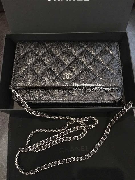 chanel wallet on chain classic.